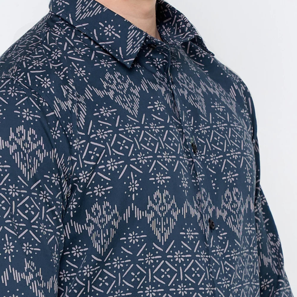 Men's Long-Sleeved Batik Shirt - Navy Anyam
