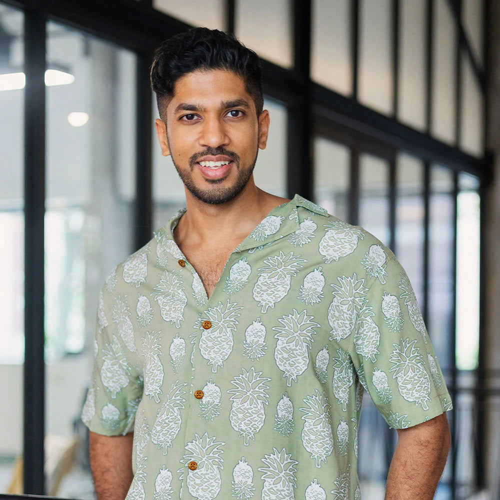 Men's Batik Cuban Shirt - Olive Pineapple